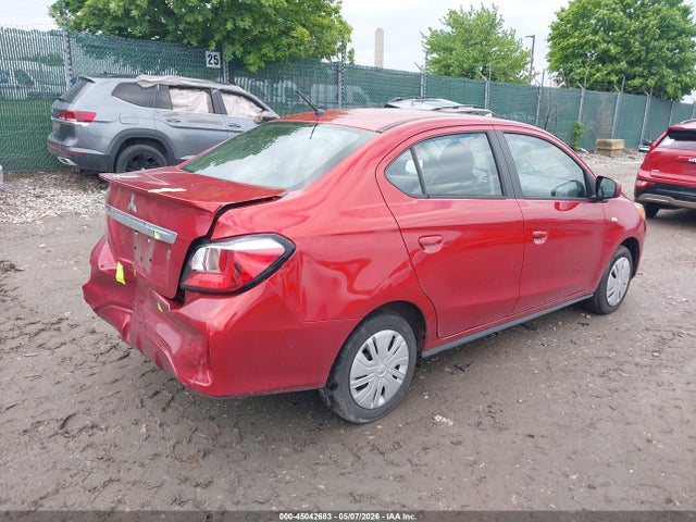 Mitsubishi Mirage Es