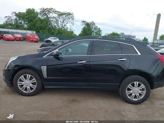 Cadillac SRX Standard