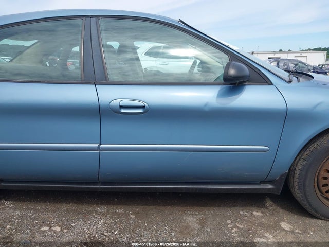 Ford Taurus Se