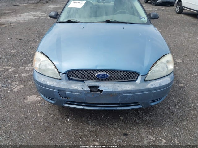 Ford Taurus Se