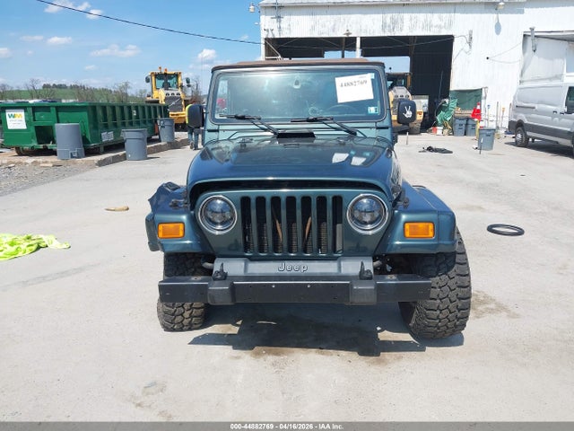 Jeep Wrangler Sahara