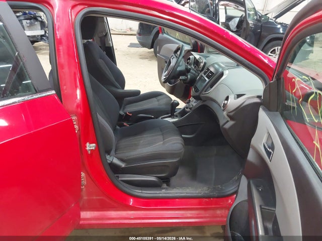 Chevrolet Sonic Lt Auto