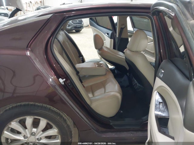 Kia Optima Ex