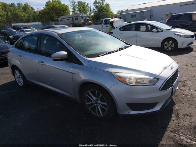 Salvage Ford Focus Image