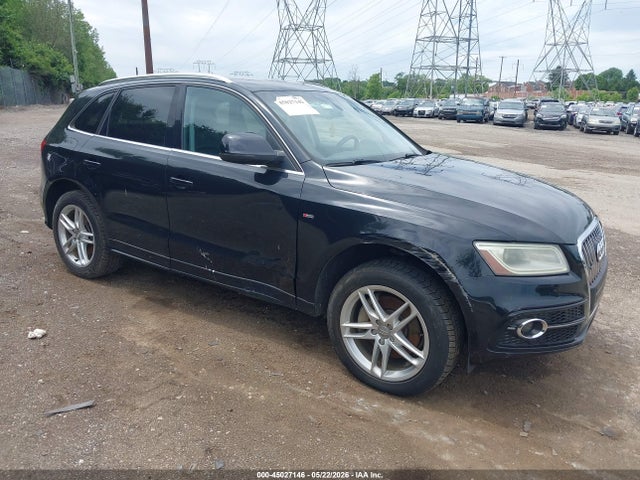 Salvage Audi Q5 Image