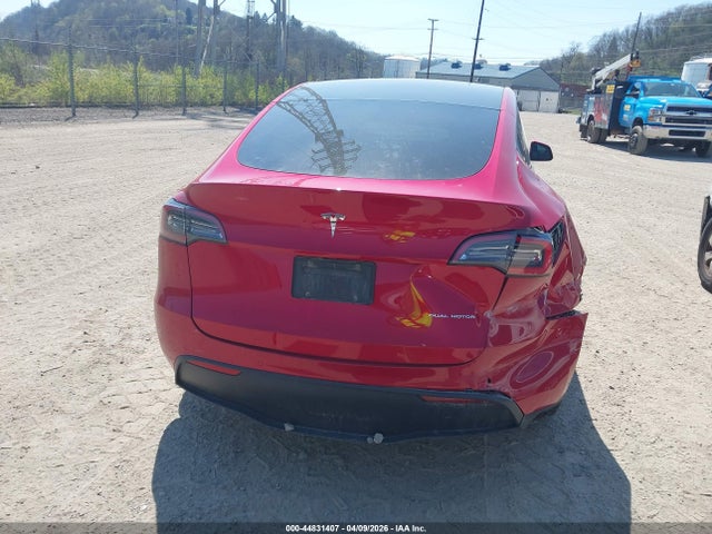 Tesla Model Y Long Range Dual Motor All-wheel Drive