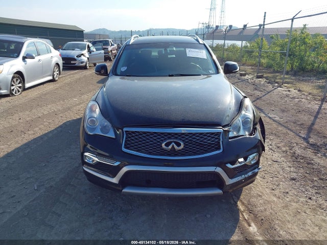 INFINITI Qx