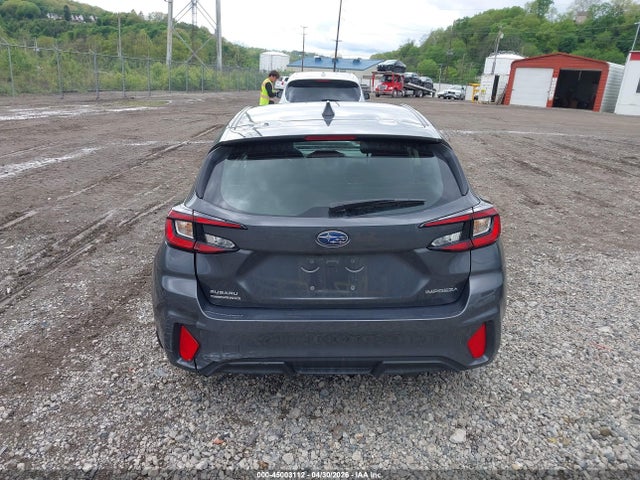 Subaru Impreza Base 5-door