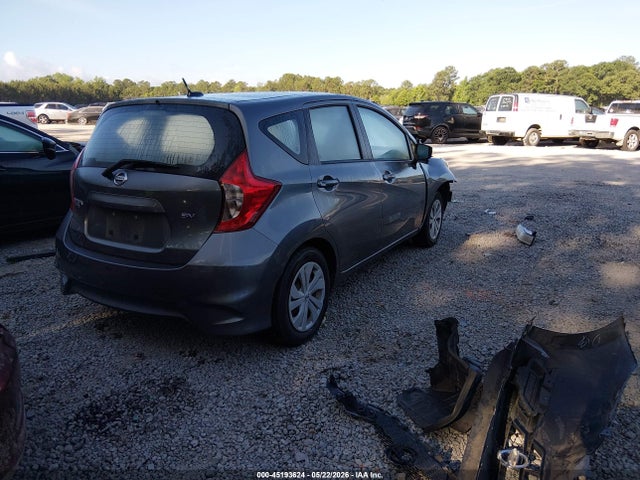 Nissan Versa Sv