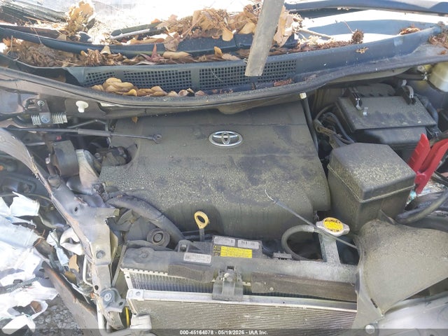 Toyota Sienna Xle 8 Passenger