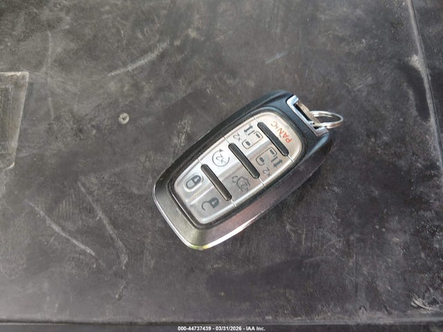 Chrysler Pacifica Limited