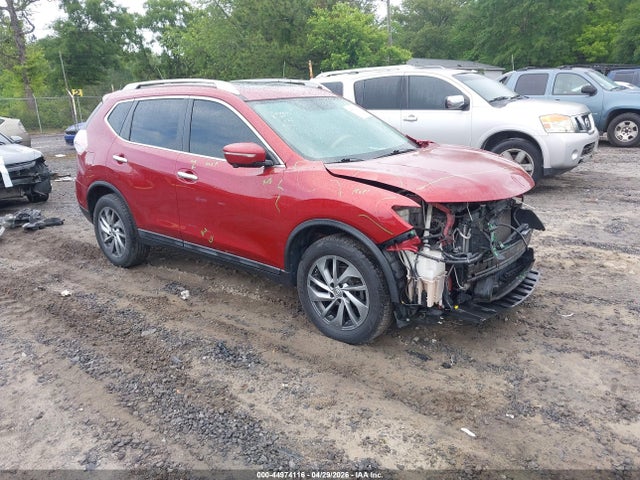 Salvage Nissan Rogue Image