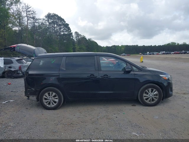 Kia Sedona Lx