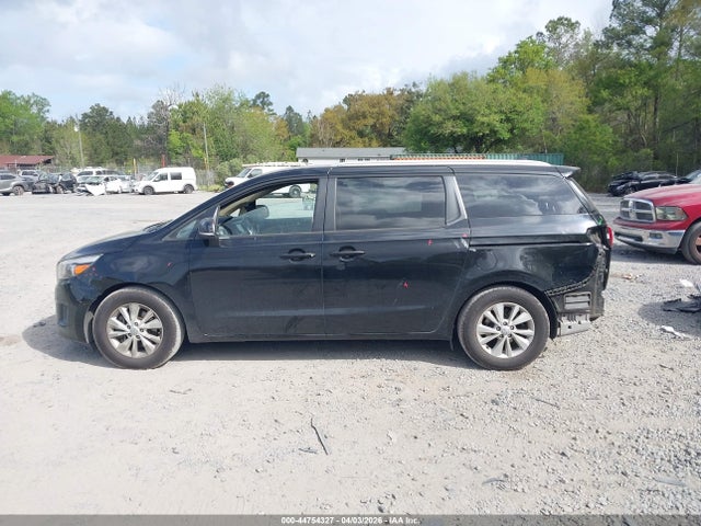 Kia Sedona Lx