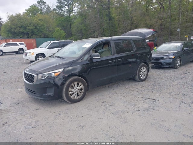 Kia Sedona Lx