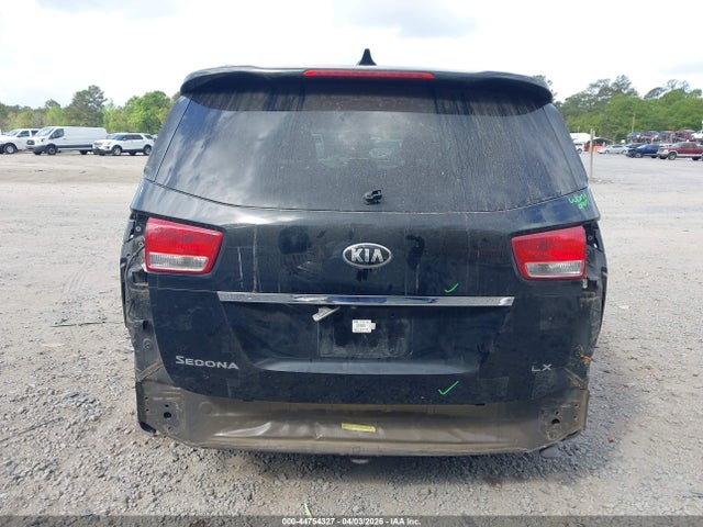Kia Sedona Lx