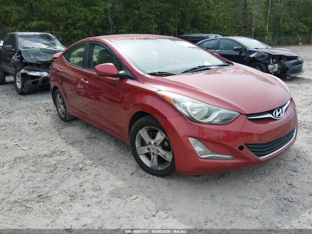 Salvage Hyundai ELANTRA Image