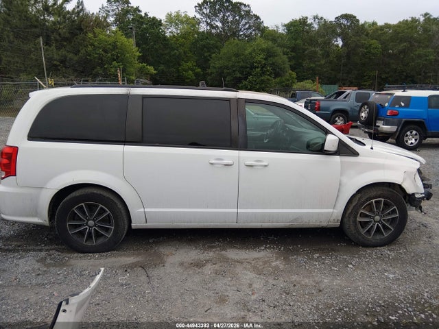 Dodge Grand Caravan Gt