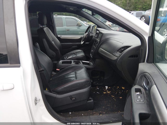 Dodge Grand Caravan Gt