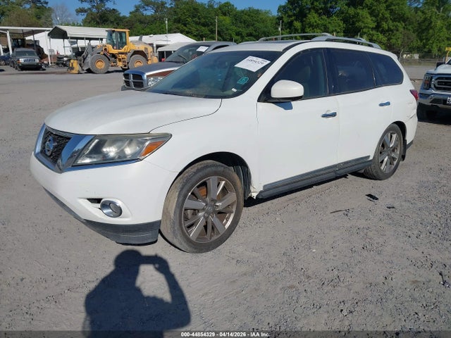 Nissan Pathfinder Platinum