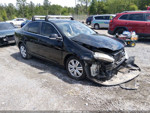 Salvage Volkswagen Jetta Image