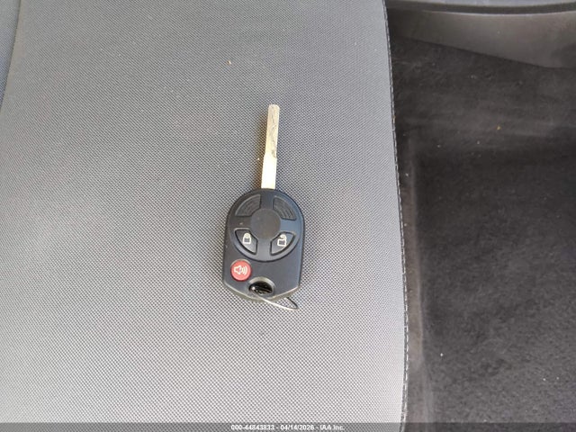 Ford Escape S