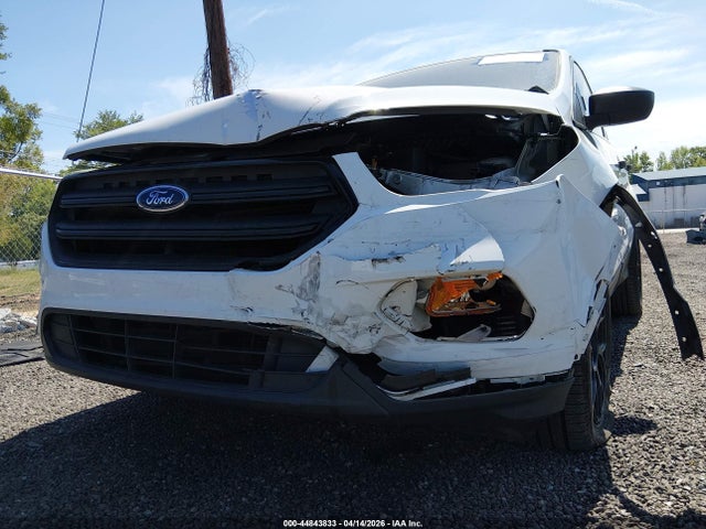 Ford Escape S