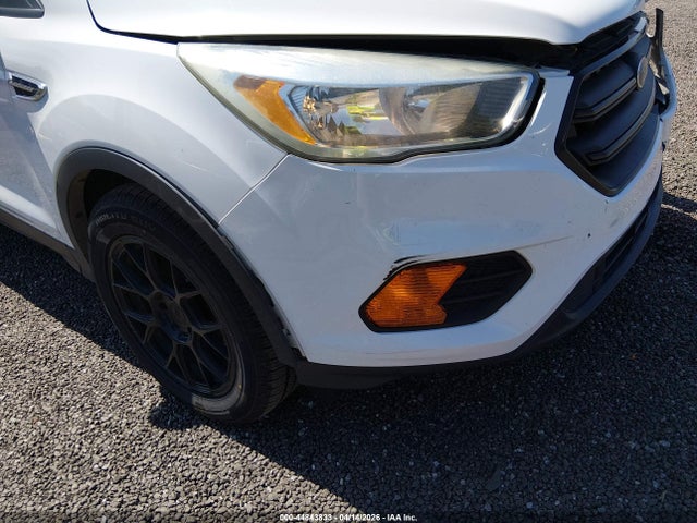 Ford Escape S