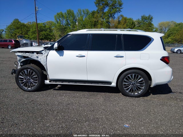 INFINITI Qx Luxe