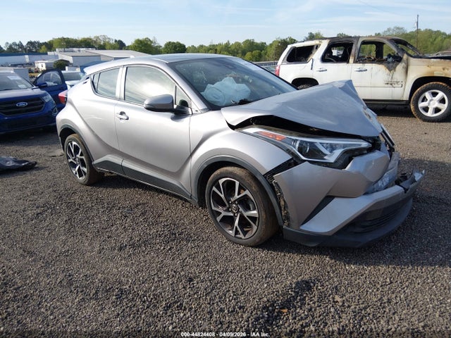 Salvage Toyota C-HR Image