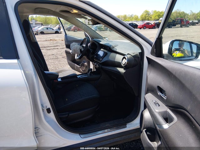 Nissan Kicks Sv Xtronic Cvt