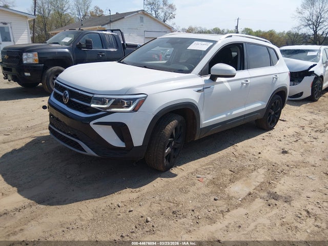 Volkswagen Taos 1.5t Sel