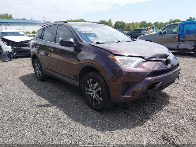 Salvage Toyota RAV4 Image