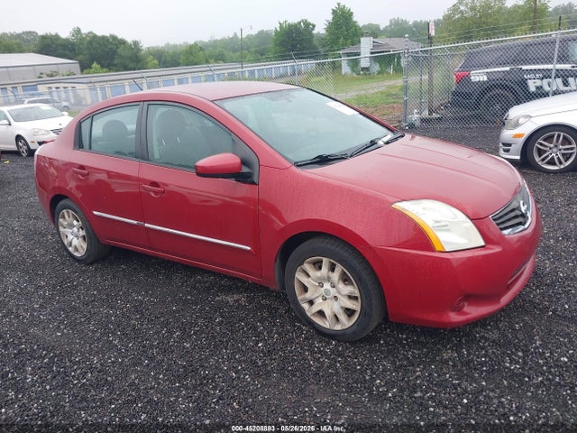 Salvage Nissan Sentra Image