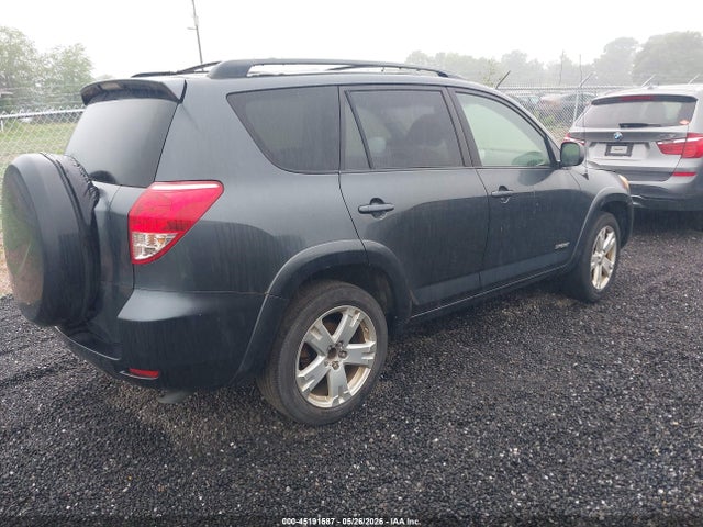 Toyota RAV4 Sport V6