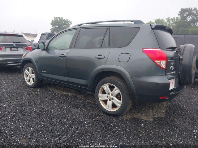 Toyota RAV4 Sport V6