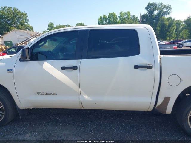 Toyota Tundra Base 4.7l V8