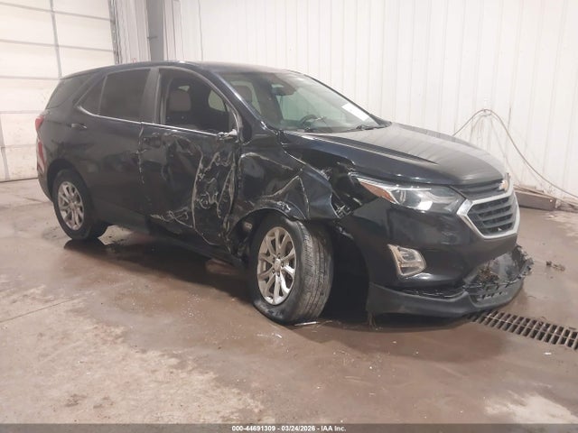 Salvage Chevrolet Equinox Image