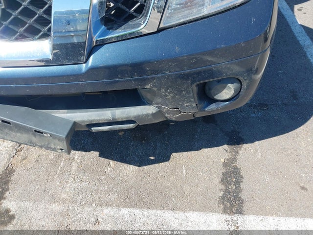 Nissan Frontier Sv