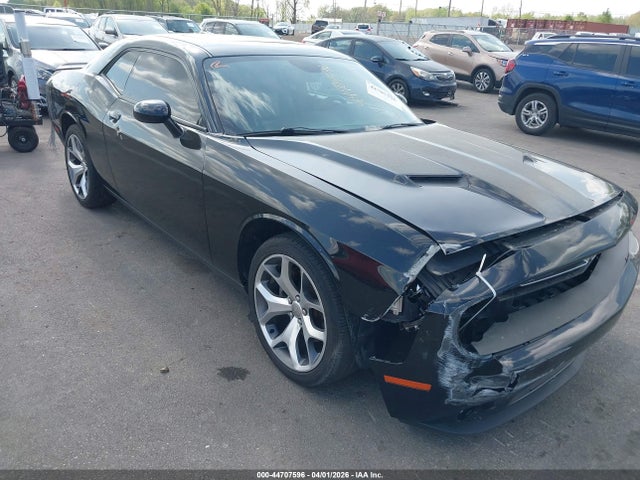 Salvage Dodge Challenger Image