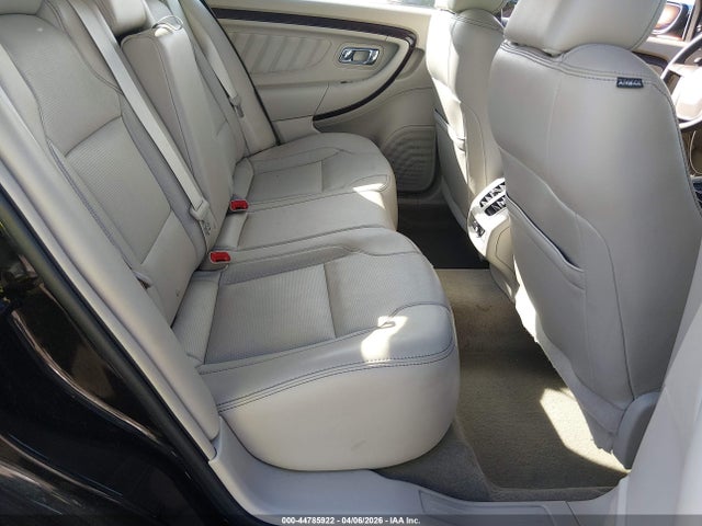 Ford Taurus Limited