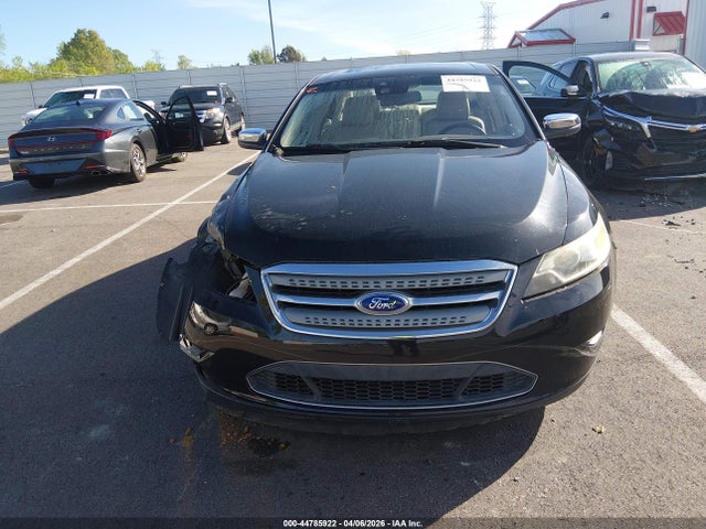 Ford Taurus Limited