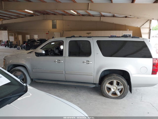 Chevrolet Suburban 1500 Lt