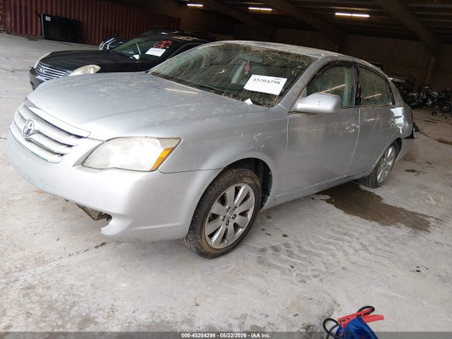 Toyota Avalon Xls