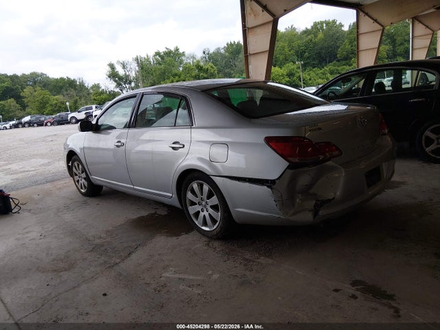 Toyota Avalon Xls