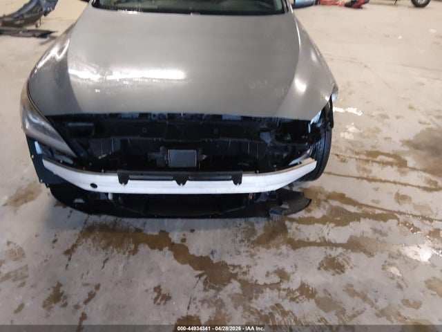 Hyundai Genesis 3.8