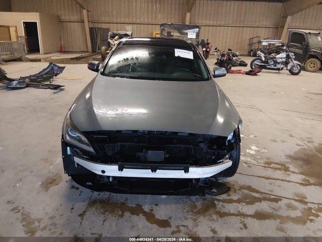 Hyundai Genesis 3.8