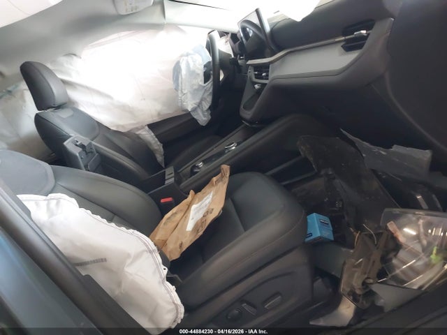 Ford Explorer Active