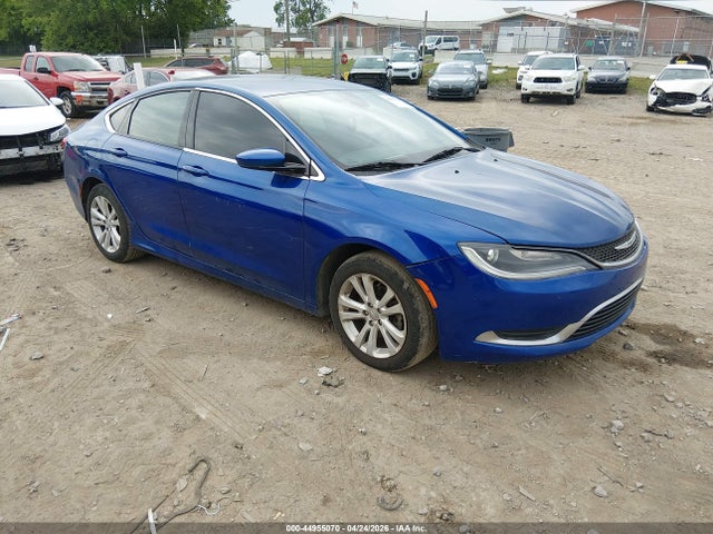 Salvage Chrysler 200 Image