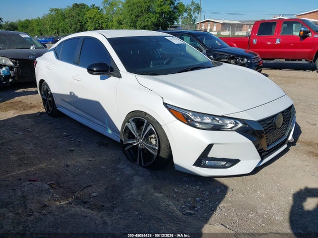 Salvage Nissan Sentra Image